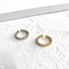 Load image into Gallery viewer, Peri&#39;sBox Gold/Silver Color Linked Circle Rings Round Geometric Rings for Women Minimalist Stacking Rings Adjustable 2020 Trendy
